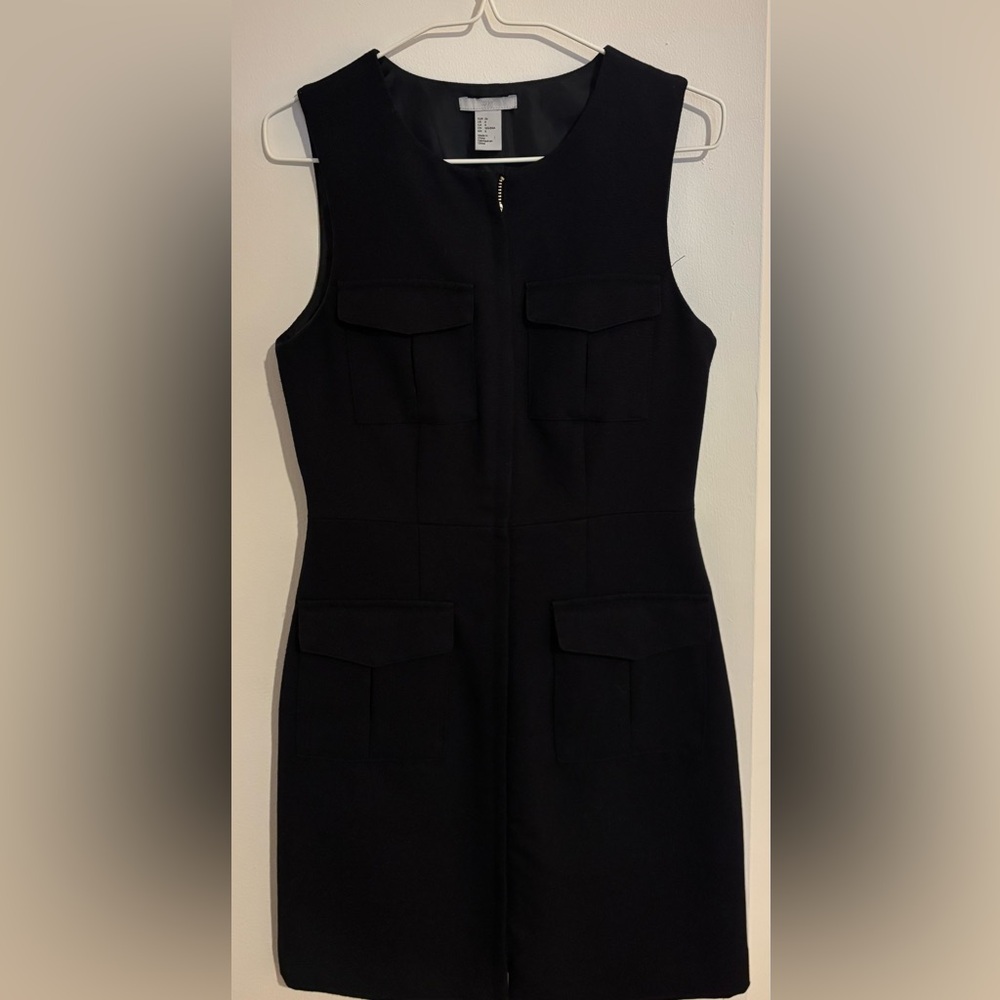 H&M Sleeveless Navy Blue Mini Dress with Pocket Flaps